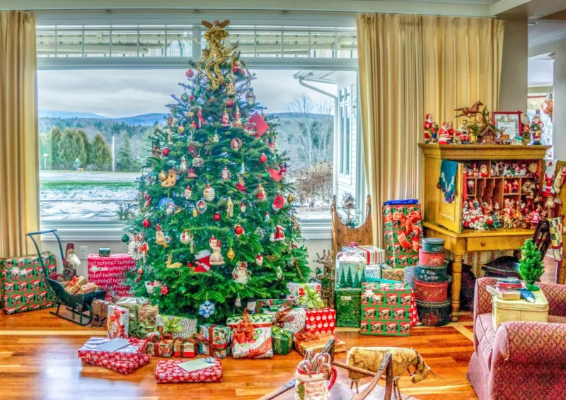 Christmas at Home - Interior