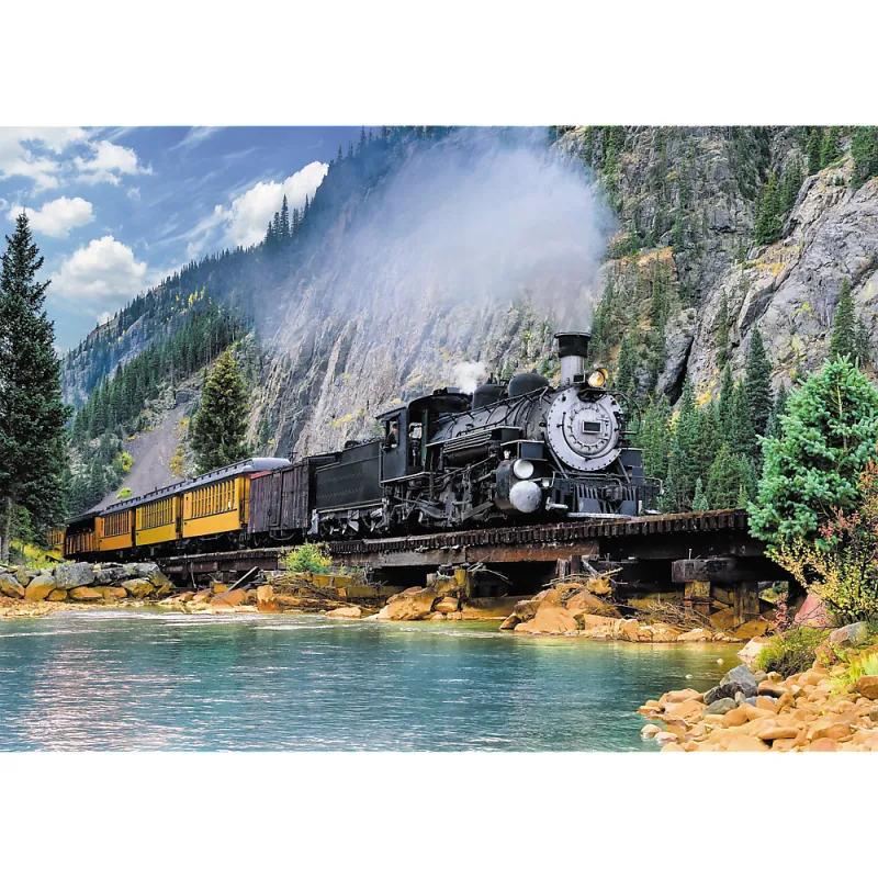 Train dans la Montagne