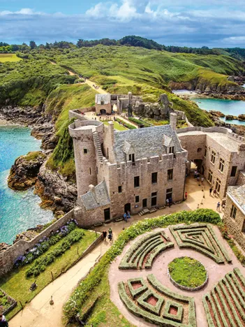 Produit Collection Régions de France - A la Découverte du Fort La Latte Image