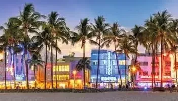 Produit Puzzle Panoramique - Lumières Nocturnes Sur Ocean Drive Image