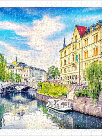 Produit Puzzle en Plastique - Ljubljana, Slovenia Image