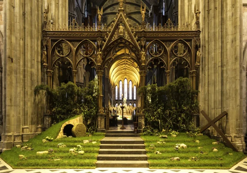Easter in Worcester Cathedral