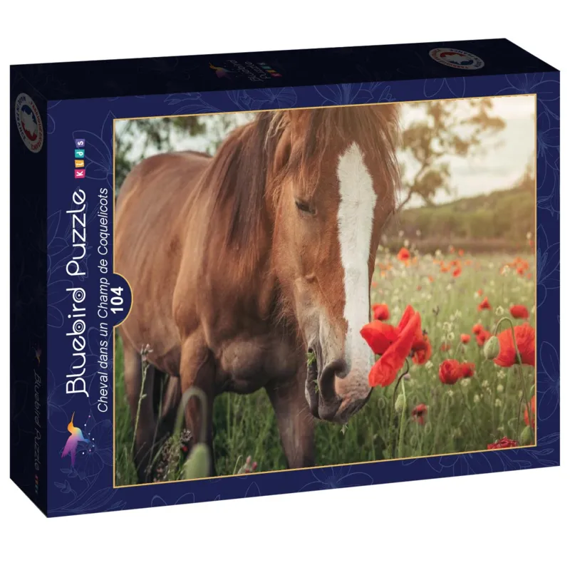 Cheval dans un Champ de Coquelicots