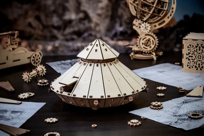 Puzzle 3D en Bois - Da Vinci Tank