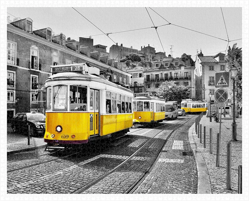 Puzzle en Plastique - Yellow Trams in Lisbon
