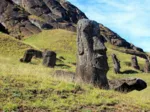 Île de Pâques, Moai at Quarry