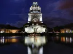 Deutschland Edition - Völkerschlachtdenkmal, Leipzig, Allemagne by Night