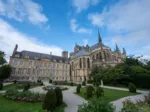 Jardin de la cathédrale Notre Dame de Reims, France