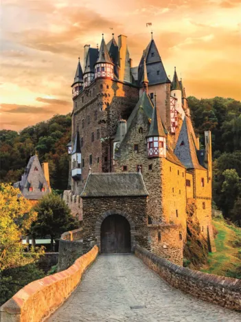 Produit L'heure Dorée au Château d'Eltz, Wierschem, Allemagne Image