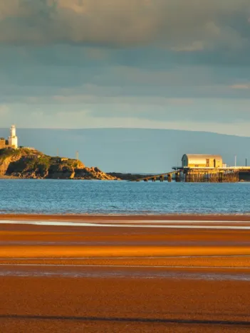 Produit Mumbles Lighthouse & RNLI Station Image
