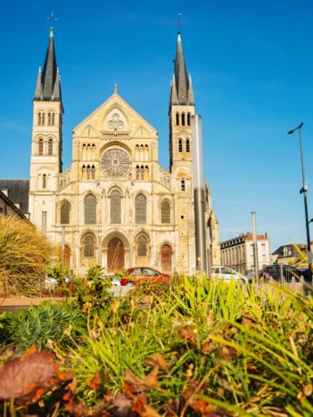 Produit Basilique St Rémy Place du Chanoine Ladame, Reims Image