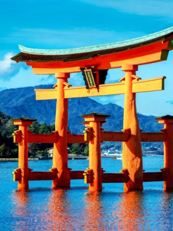 Produit The torii of Itsukushima Shrine Image