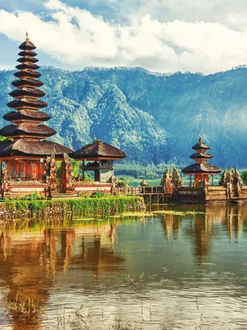 Produit Temple Ulun Danu, Bali, Indonésie Image