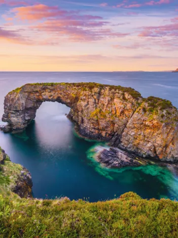 Produit La Grande Arche Pollet, Irlande Image