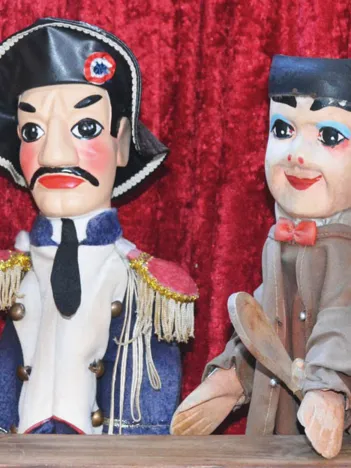 Produit Puzzle en Bois Découpé à la Main - Guignol Et Gendarme Image