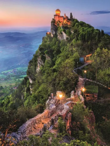 Produit Photo Odyssée : Tour Cesta, Saint-Marin Image